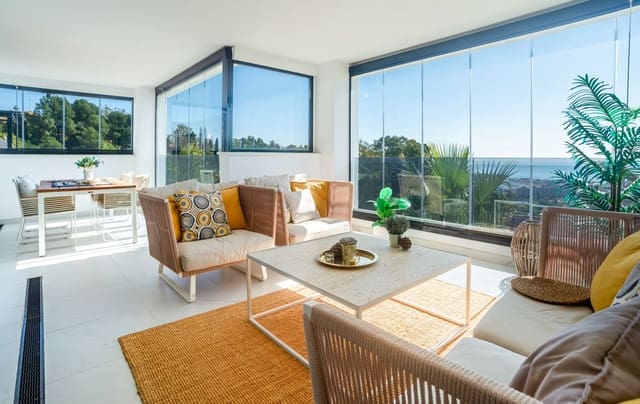 2 bedroom Apartment for sale in Estepona with pool garage - € 795,000 (Ref: 9879608)