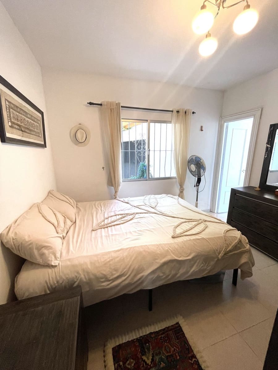 3 Zimmer Villa zu verkaufen in Manilva mit Pool Garage - 695.000 € (Ref: 9879609)