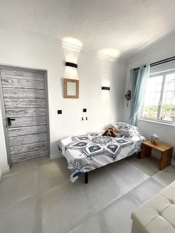 3 sypialnia Willa na sprzedaż w Manilva z basenem garażem - 695 000 € (Ref: 9879609)