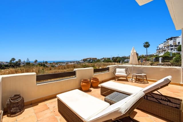 3 soverom Hus til salgs i Estepona med svømmebasseng garasje - € 695 000 (Ref: 9883722)