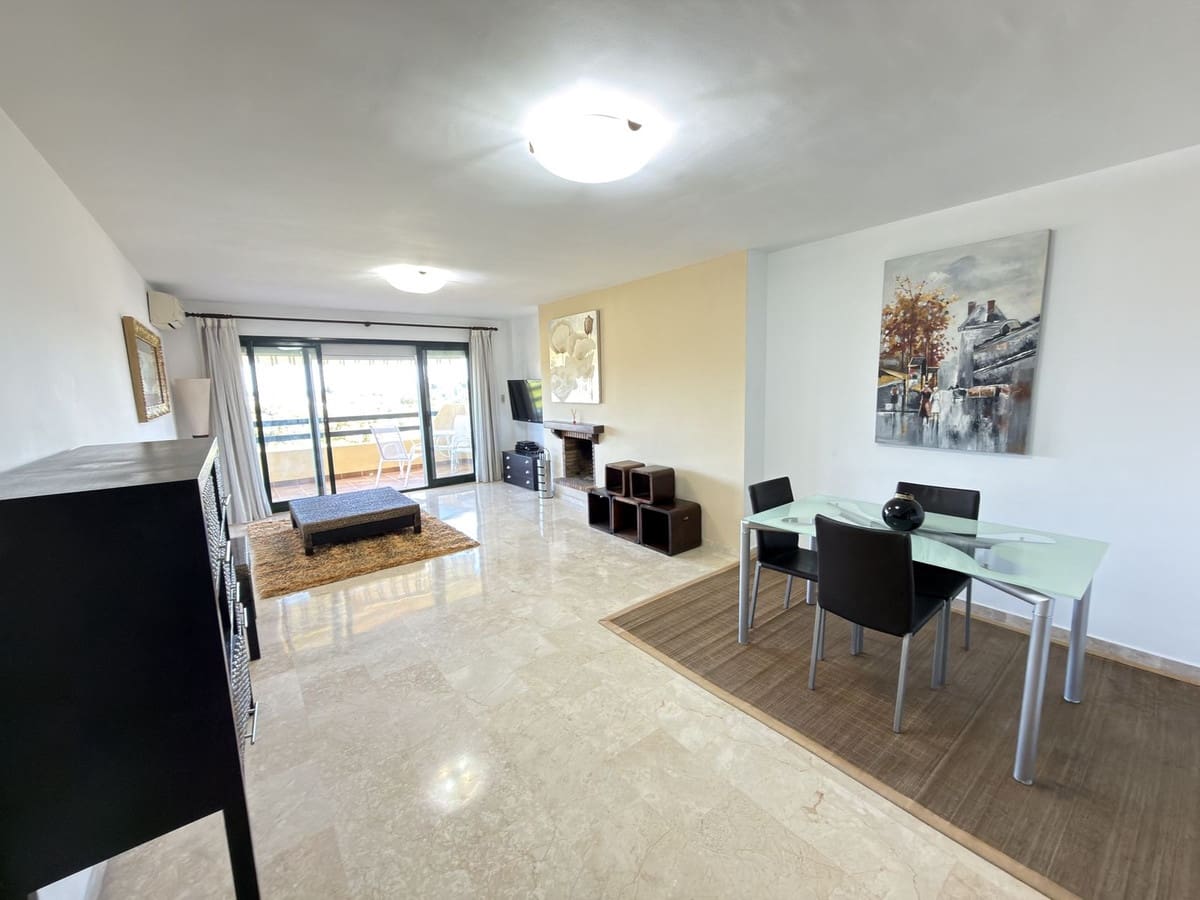 2 sypialnia Apartament na sprzedaż w Estepona z basenem garażem - 299 000 € (Ref: 9894989)