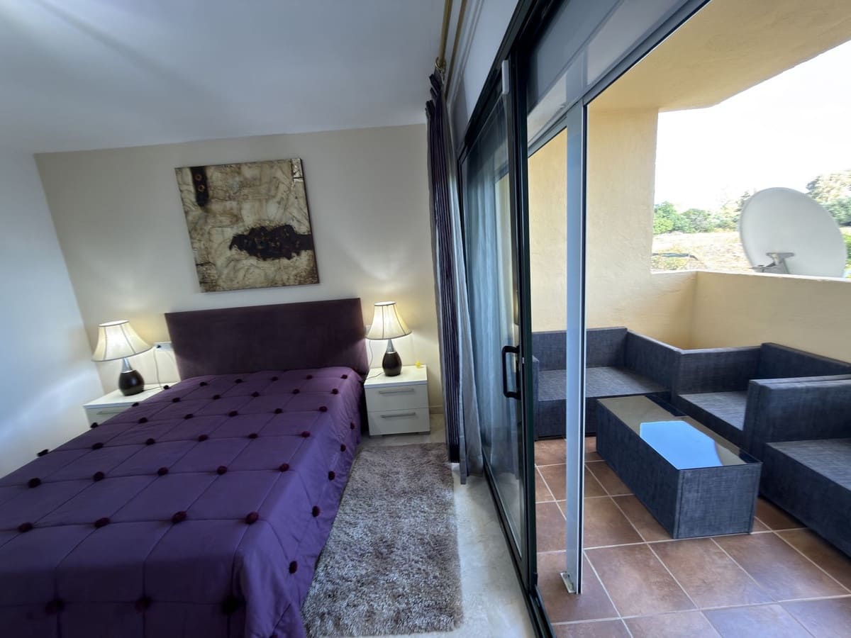2 sypialnia Apartament na sprzedaż w Estepona z basenem garażem - 299 000 € (Ref: 9894989)