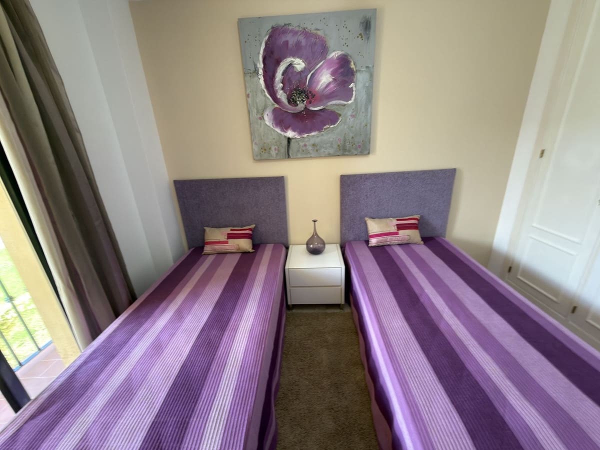 2 sypialnia Apartament na sprzedaż w Estepona z basenem garażem - 299 000 € (Ref: 9894989)