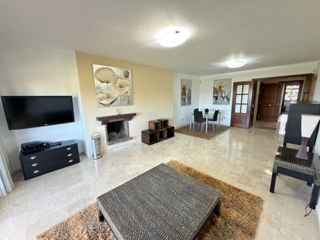 2 sypialnia Apartament na sprzedaż w Estepona z basenem garażem - 299 000 € (Ref: 9894989)