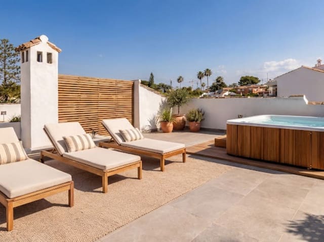 3 Zimmer Apartment zu verkaufen in Estepona - 299.000 € (Ref: 9894991)
