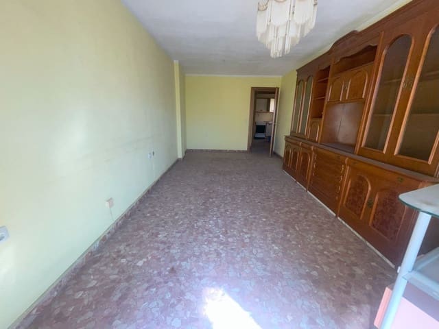 3 bedroom Apartment for sale in Estepona with garage - € 375,000 (Ref: 9896916)