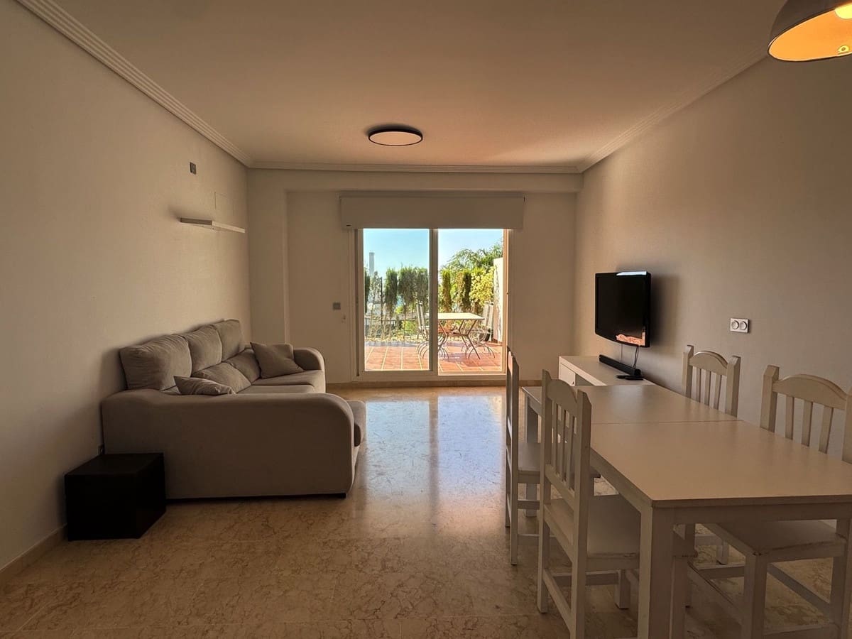 2 sovrum Lägenhet till salu i La Duquesa / Puerto de la Duquesa med pool garage - 265 000 € (Ref: 9909681)