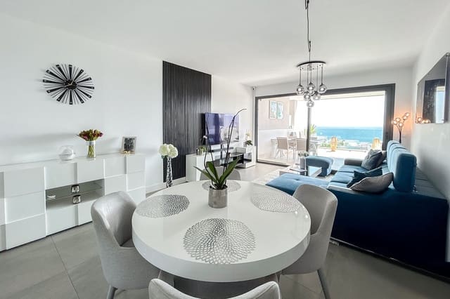 2 Zimmer Apartment zu verkaufen in Manilva mit Pool Garage - 599.000 € (Ref: 9913674)