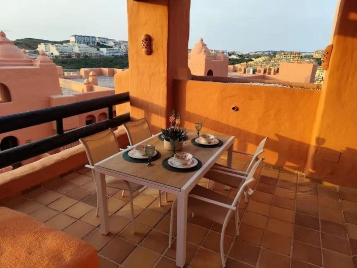 2 Zimmer Apartment zu verkaufen in Manilva mit Pool Garage - 315.000 € (Ref: 9913678)