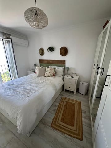 Casa de 3 habitaciones en Bahia de Casares, Casares en venta con piscina - 670.000 € (Ref: 9916159)