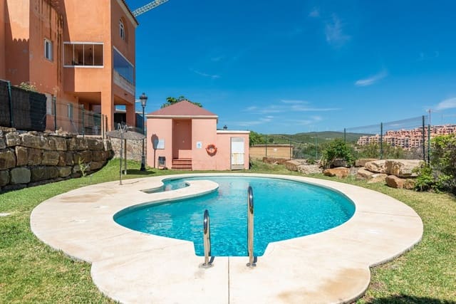 2 Zimmer Apartment zu verkaufen in La Duquesa / Puerto de la Duquesa, Manilva mit Pool - 419.000 € (Ref: 9916163)