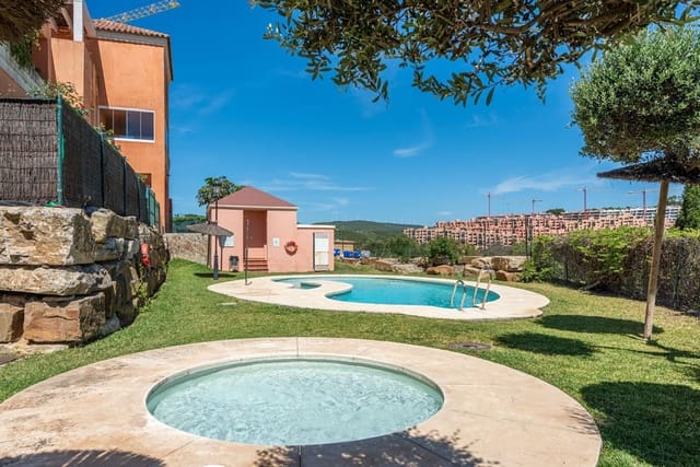 2 Zimmer Apartment zu verkaufen in La Duquesa / Puerto de la Duquesa, Manilva mit Pool - 419.000 € (Ref: 9916163)