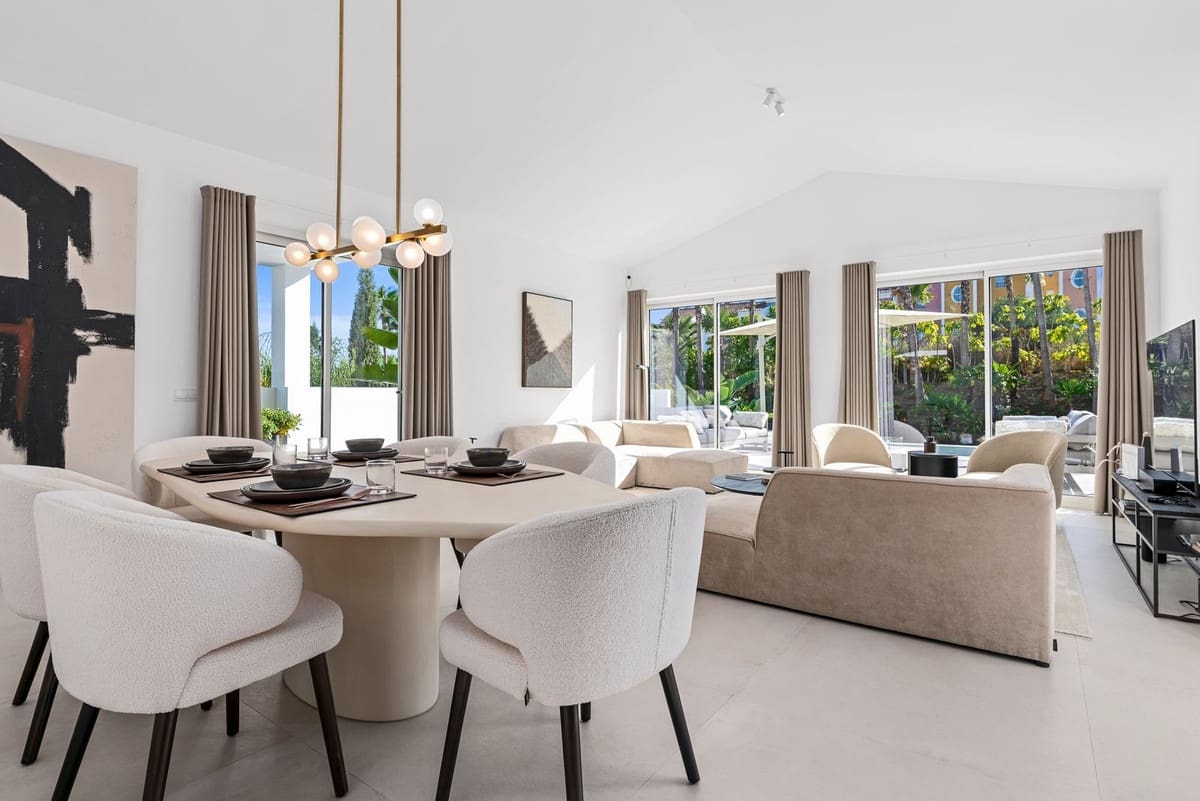 4 sovrum Villa till salu i Bahia de Casares med pool garage - 1 440 000 € (Ref: 9916339)