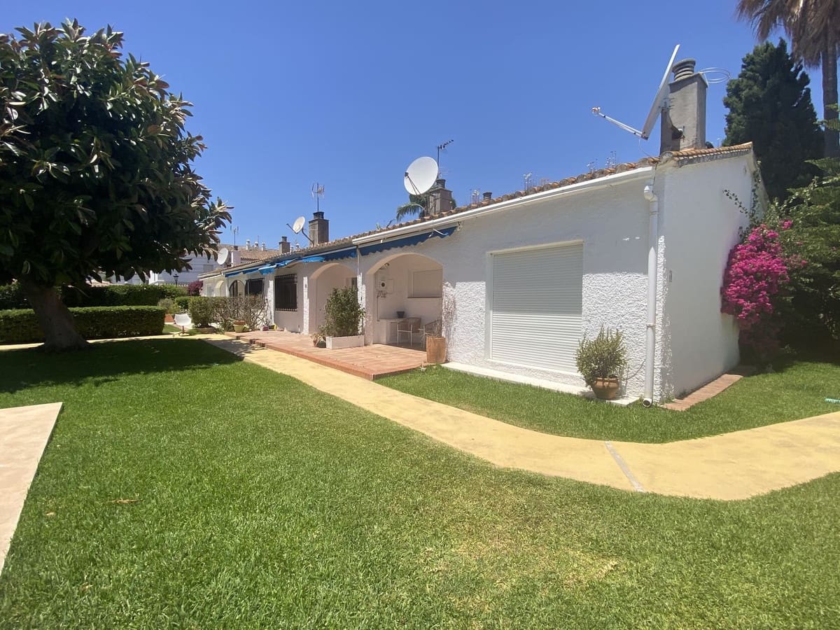 2 chambre Maison de Ville à vendre à San Pedro de Alcantara avec piscine garage - 490 000 € (Ref: 9916357)