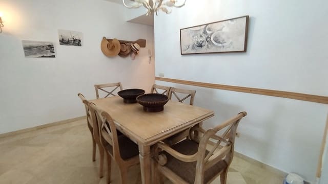 Apartamento de 3 habitaciones en Costalita, Estepona en venta con piscina garaje - 715.000 € (Ref: 9917466)