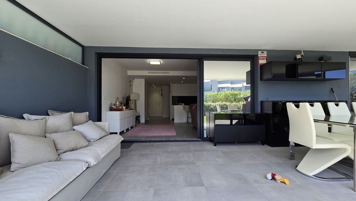 3 sovrum Lägenhet till salu i New Golden Mile med pool garage - 549 000 € (Ref: 9918562)