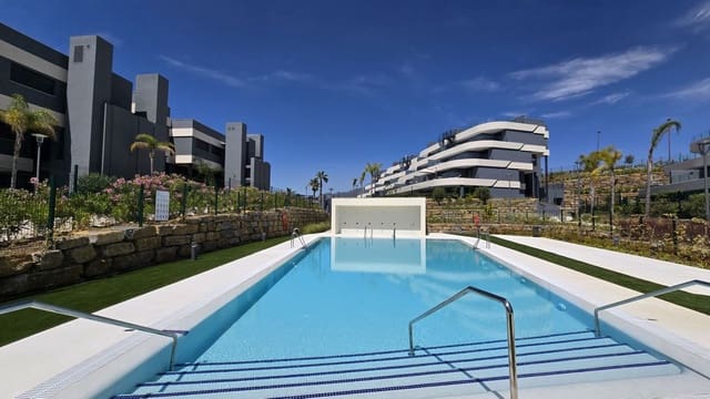 3 soveværelse Lejlighed til salg i New Golden Mile, Estepona med swimmingpool garage - € 549.000 (Ref: 9918562)