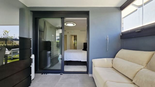 3 soveværelse Lejlighed til salg i New Golden Mile, Estepona med swimmingpool garage - € 549.000 (Ref: 9918562)