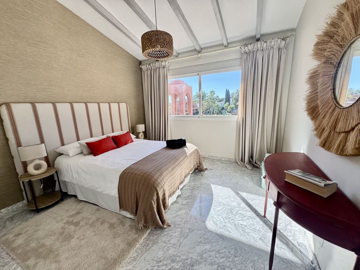 4 camera da letto Attico in vendita in Guadalmina con piscina garage - 1.150.000 € (Rif: 9918647)