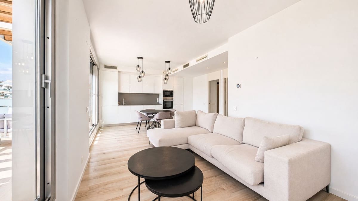 2 soveværelse Penthouse til salg i Cancelada med swimmingpool garage - € 550.000 (Ref: 9918653)