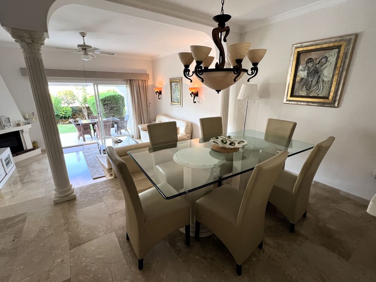 3 camera da letto Casa in vendita in El Paraiso con piscina garage - 595.000 € (Rif: 9920870)