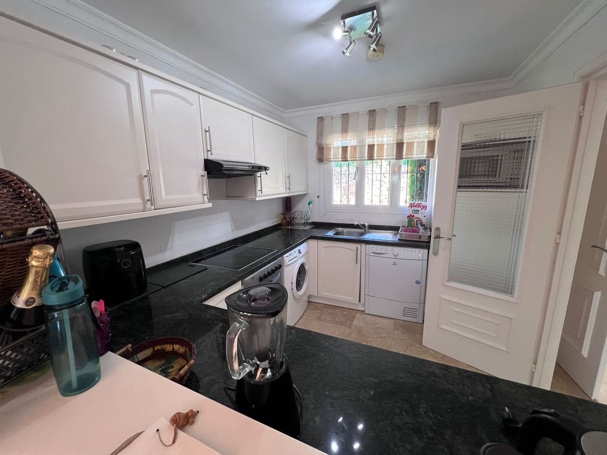 3 camera da letto Casa in vendita in El Paraiso con piscina garage - 595.000 € (Rif: 9920870)