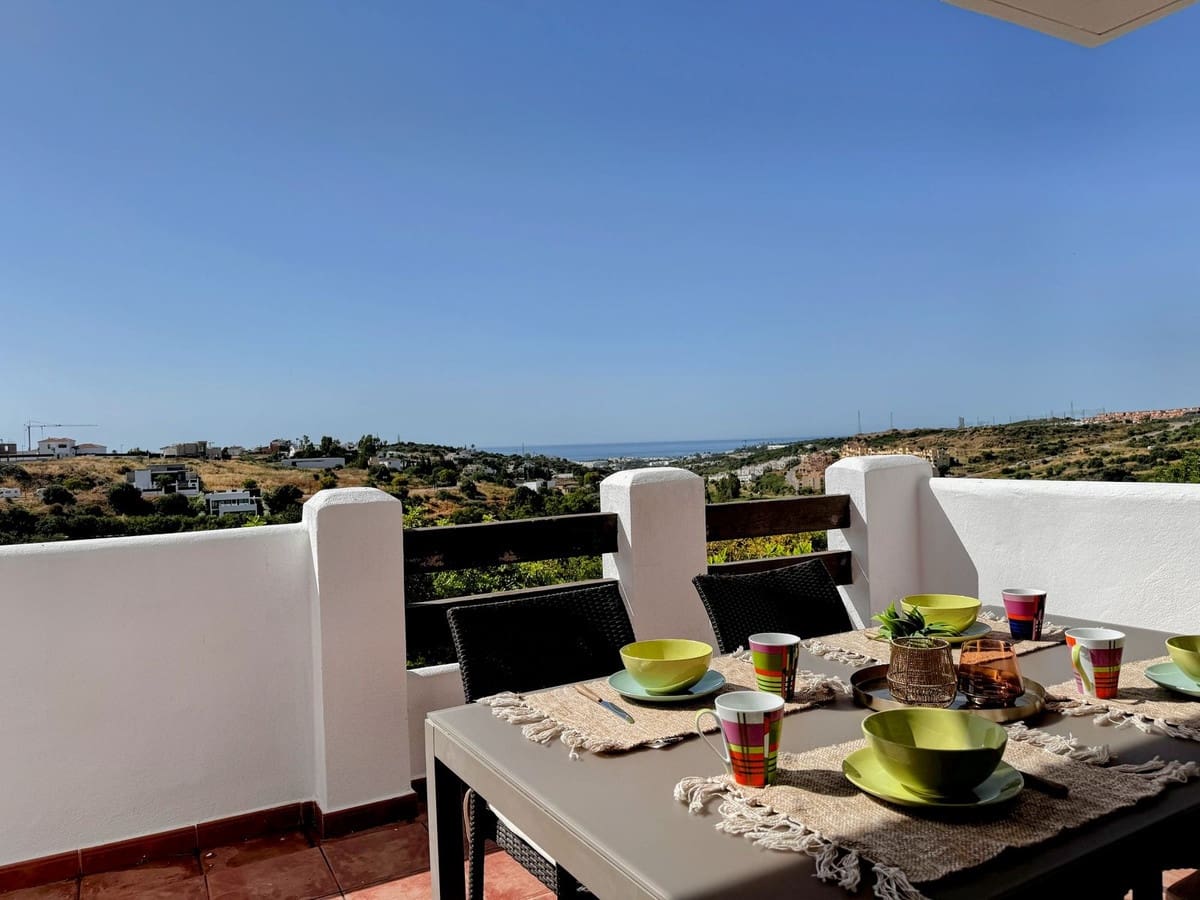 2 soverom Leilighet til salgs i Estepona med svømmebasseng garasje - € 298 000 (Ref: 9920874)