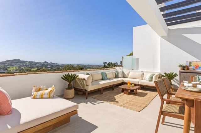 3 soverom Hus til salgs i Marbella med svømmebasseng - € 1 675 000 (Ref: 9920875)