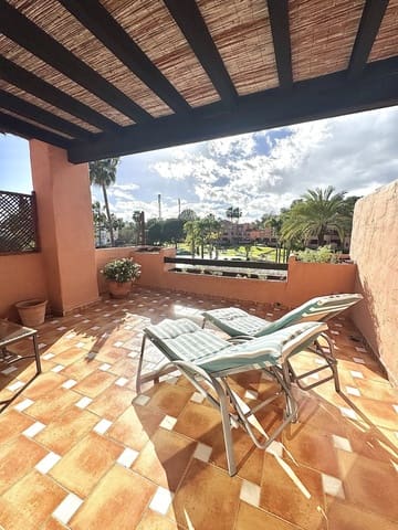 4 sypialnia Penthouse na sprzedaż w Guadalmina Baja, Marbella z basenem garażem - 1 090 000 € (Ref: 9921027)
