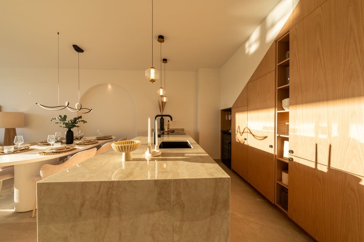 4 bedroom Townhouse for sale in Nueva Andalucia with pool - € 1,395,000 (Ref: 9927788)