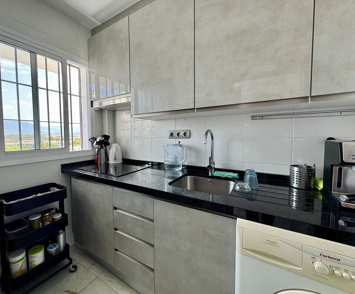 1 Zimmer Penthouse zu verkaufen in Riviera del Sol mit Pool - 295.000 € (Ref: 9929811)