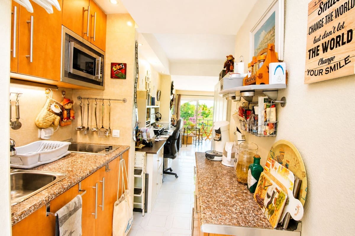 1 bedroom Studio for sale in Miraflores with pool - € 242,000 (Ref: 9929812)