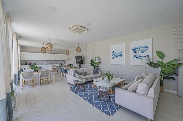 3 soverom Leilighet til salgs i La Cala de Mijas, Mijas med svømmebasseng garasje - € 690 000 (Ref: 9940428)