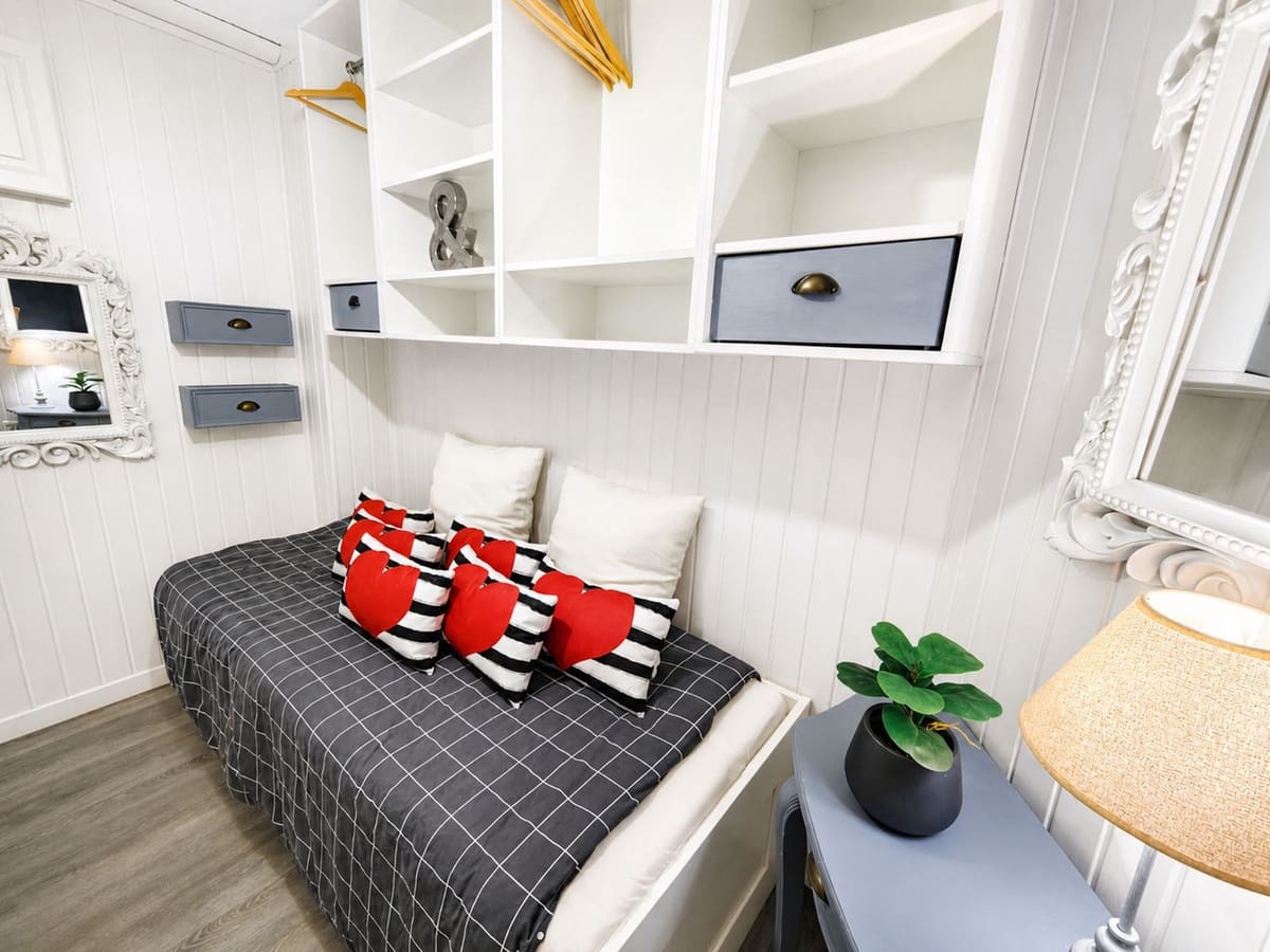 2 quarto Apartamento para venda em La Duquesa / Puerto de la Duquesa com piscina garagem - 195 000 € (Ref: 9942822)