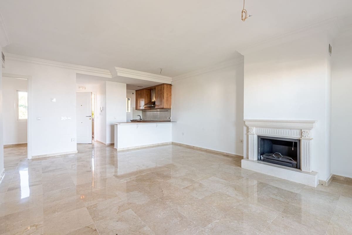 3 Zimmer Apartment zu verkaufen in New Golden Mile mit Pool Garage - 449.000 € (Ref: 9942834)
