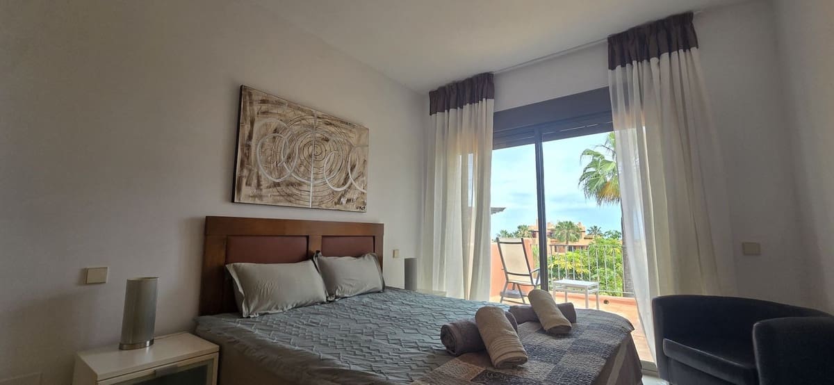 2 sypialnia Penthouse na sprzedaż w New Golden Mile z basenem garażem - 495 000 € (Ref: 9942838)