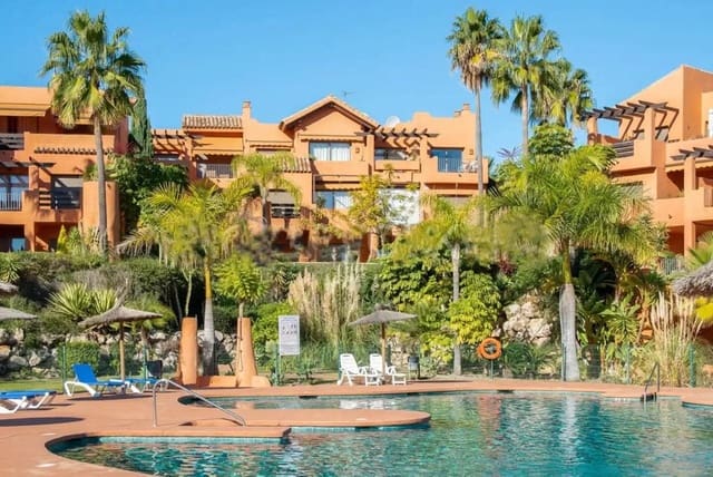 2 Zimmer Penthouse zu verkaufen in New Golden Mile, Estepona mit Pool Garage - 495.000 € (Ref: 9942838)