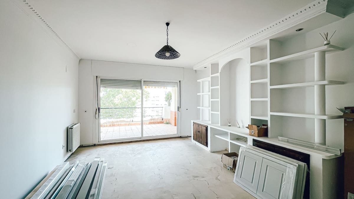 3 bedroom Apartment for sale in Guadalmina with pool garage - € 529,000 (Ref: 9942843)