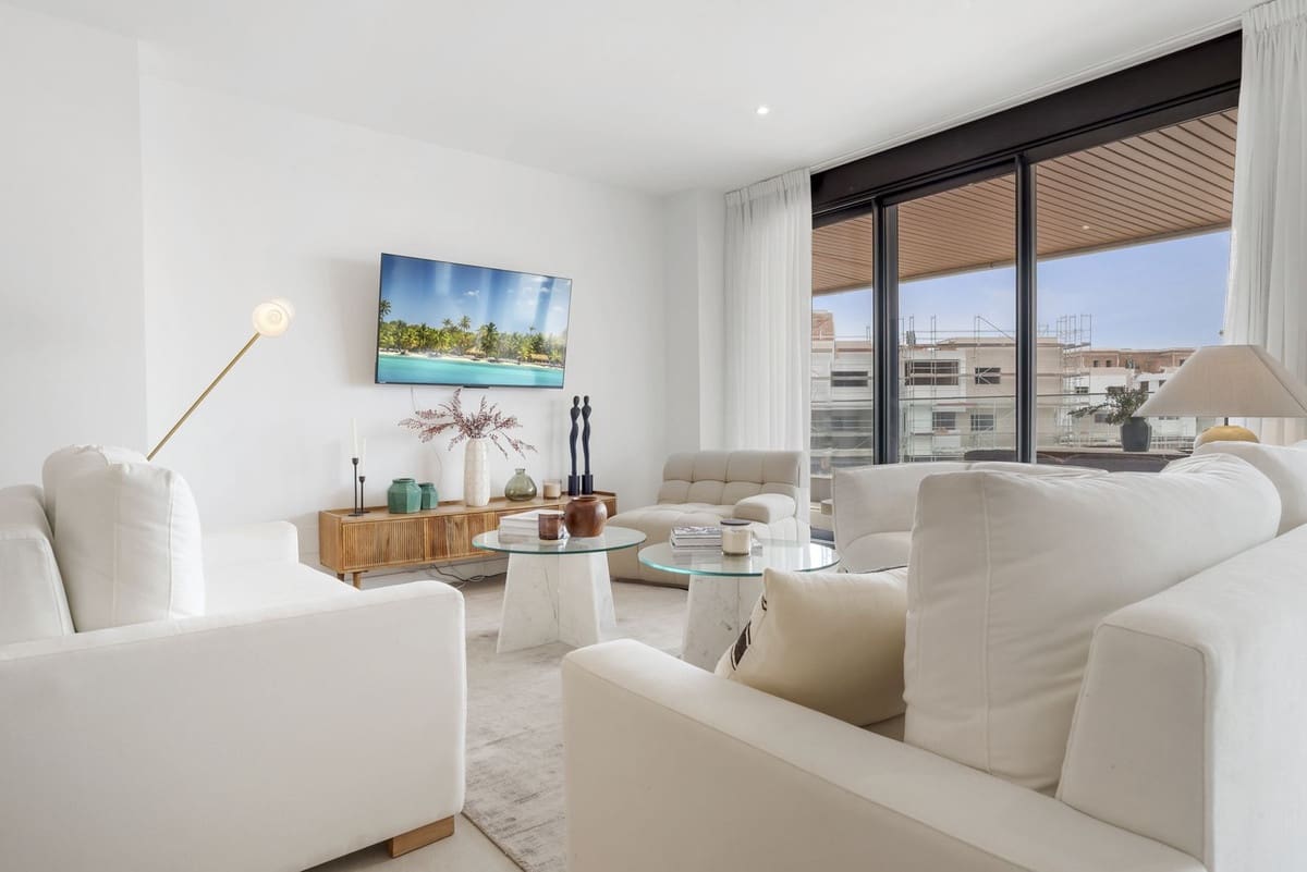 2 camera da letto Appartamento in vendita in New Golden Mile con piscina garage - 620.000 € (Rif: 9942850)