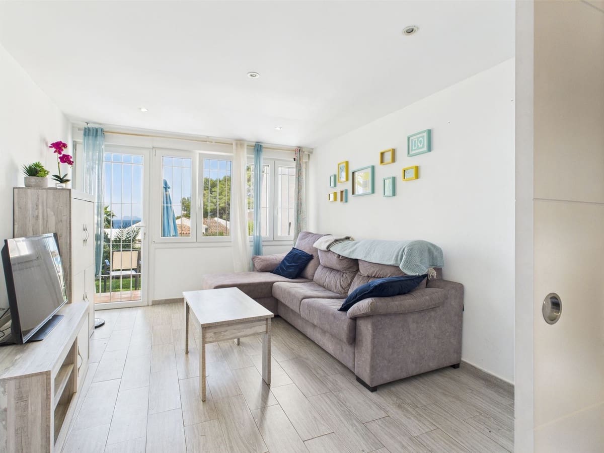 1 bedroom Apartment for sale in Estepona - € 199,500 (Ref: 9943738)