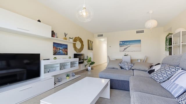 2 soverom Penthouse til salgs i La Duquesa / Puerto de la Duquesa, Manilva med svømmebasseng garasje - € 265 000 (Ref: 9943781)