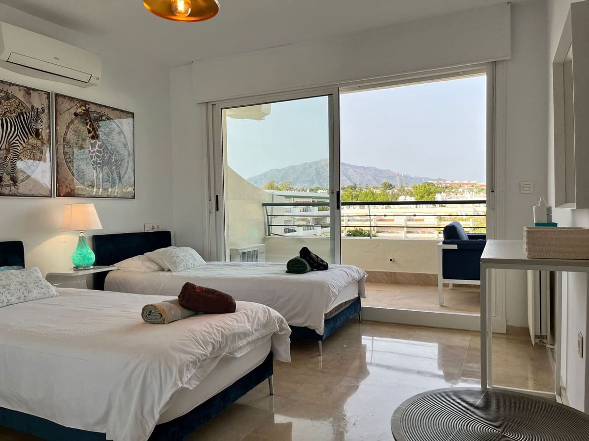 3 bedroom Apartment for sale in Guadalmina with pool garage - € 510,000 (Ref: 9943785)