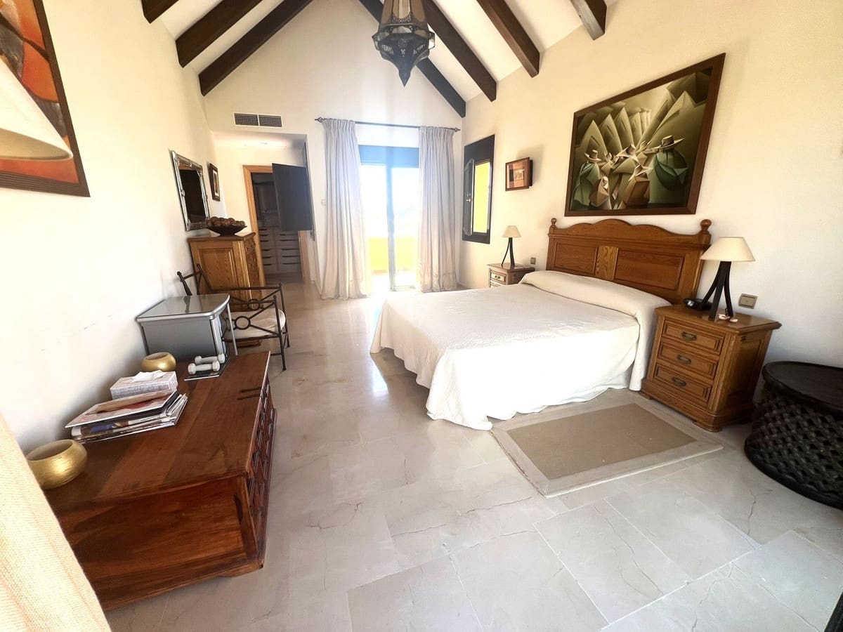 3 Zimmer Penthouse zu verkaufen in Atalaya-Isdabe mit Garage - 770.000 € (Ref: 9944218)