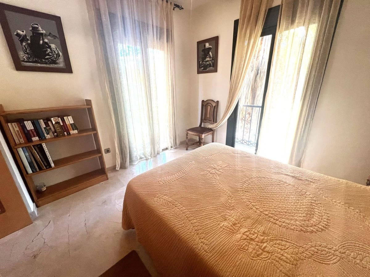 3 Zimmer Penthouse zu verkaufen in Atalaya-Isdabe mit Garage - 770.000 € (Ref: 9944218)