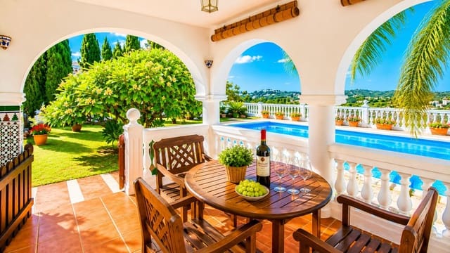 3 soverom Finca/Herregård til salgs i Estepona med svømmebasseng garasje - € 1 075 000 (Ref: 9944222)