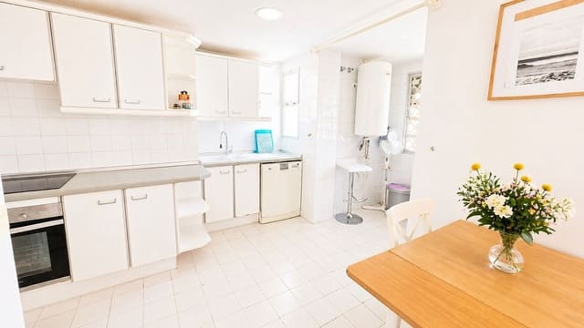 2 Zimmer Apartment zu verkaufen in Atalaya-Isdabe, Estepona mit Pool Garage - 329.000 € (Ref: 9945951)