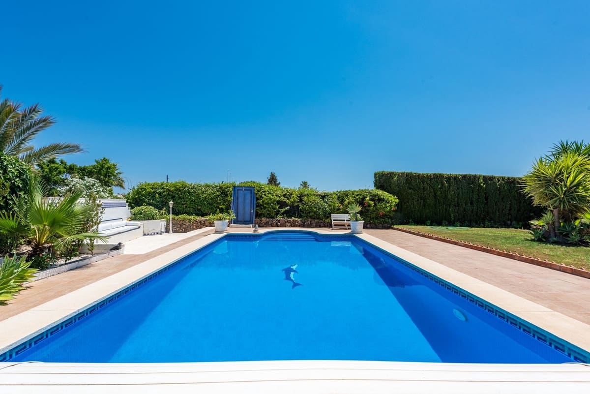 5 sypialnia Willa na sprzedaż w Atalaya-Isdabe z basenem garażem - 1 295 000 € (Ref: 9955993)