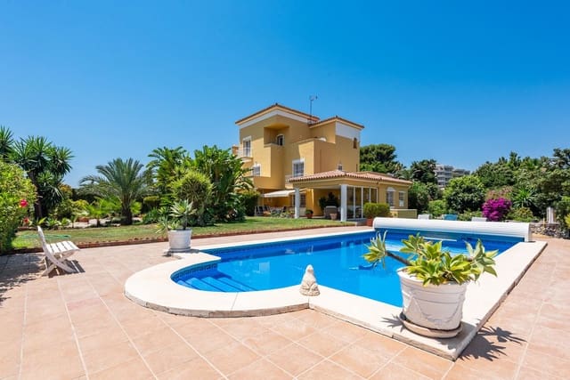 5 sypialnia Willa na sprzedaż w Atalaya-Isdabe, Estepona z basenem garażem - 1 295 000 € (Ref: 9955993)