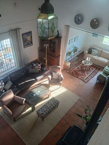 4 chambre Finca/Maison de Campagne à vendre à Estepona avec piscine garage - 1 300 000 € (Ref: 9958157)