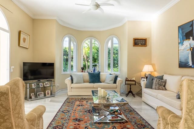 5 soveværelse Villa til salg i New Golden Mile, Estepona med swimmingpool garage - € 4.300.000 (Ref: 9958176)